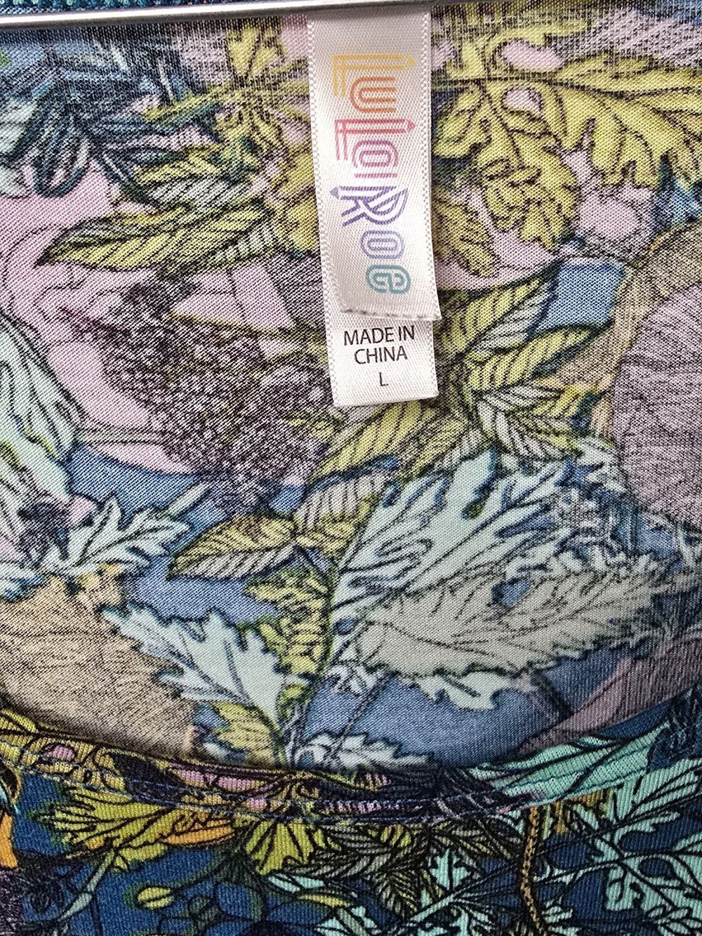 LuLaRoe Floral Scoop Neck Tunic Top Tee Teal Purple Large - Picture 3 of 8